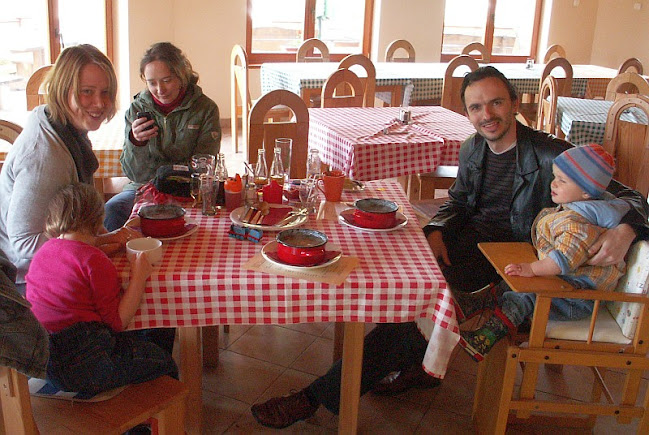 Luis Vendéglő - Vendéglátás