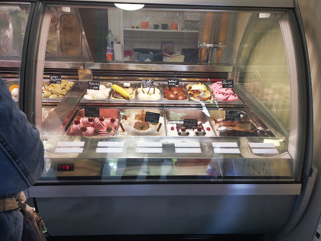 Comentarii opinii despre Mamma Mia Fagyizó