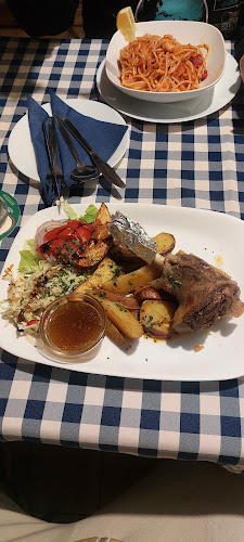 Pyrgos Taverna - Vendéglátás