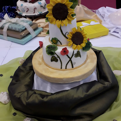 Comentarii opinii despre Gyöngy cukrászda