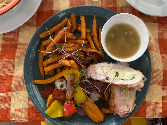 Comentarii opinii despre Viktória Étterem