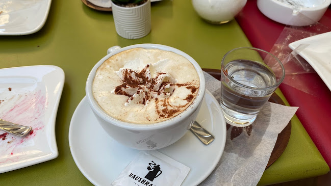 Opinii despre Zwinger Kávéház în Sopron - Vendéglátás