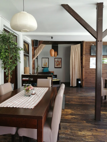 Comentarii opinii despre Intro café & Restaurant