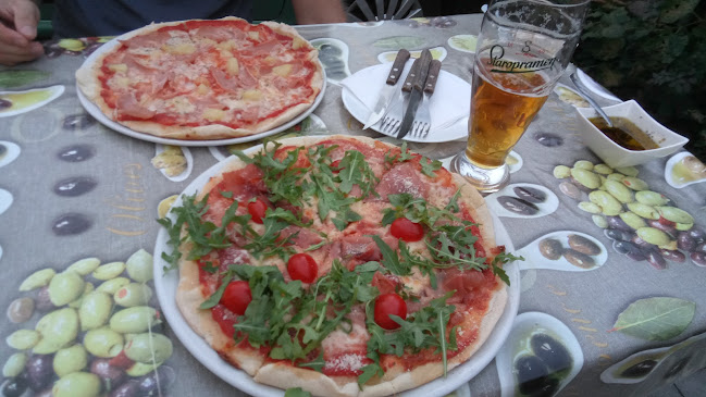 La Via Pub és Pizzéria