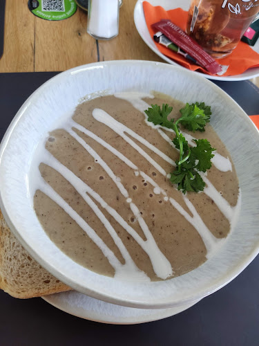 Gyöngyös, Parádi út 8, 3232