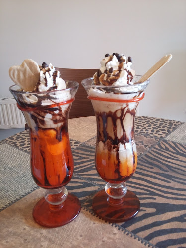 Opinii despre Kálmán Terasz Étterem | Pizzéria | Rendezvény în Siófok - Vendéglátás