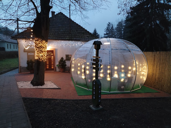 Monarchia Rétesház - Zebegény