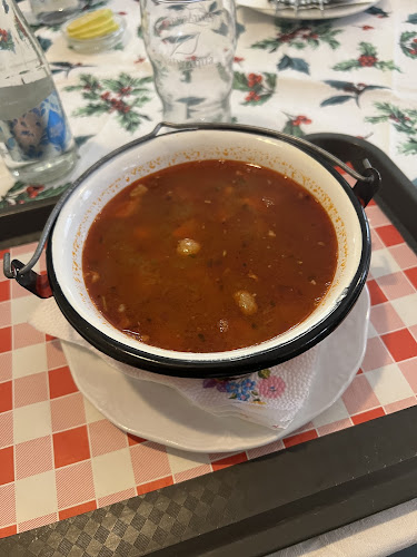 La Pergola Étterem - Vendéglátás