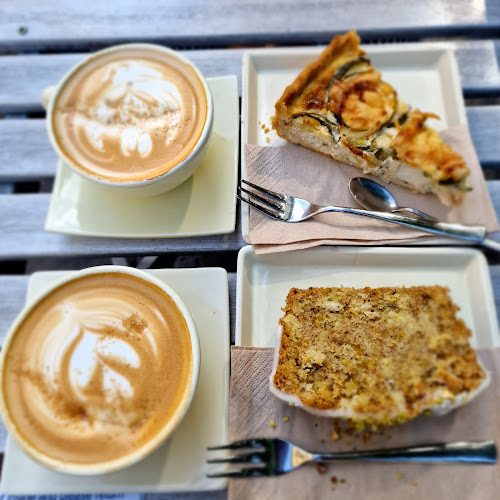 Cube Coffee Bar - specialty coffee shop