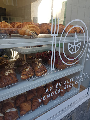 Opinii despre Freyja - the croissant story (Buda) în Budapest - Vendéglátás