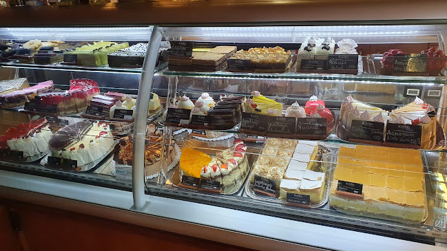 Schőnig Cukrászda és Kávéház - Vendéglátás