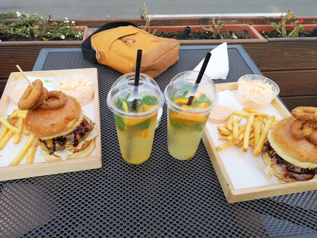 Comentarii opinii despre Szmöre Burger