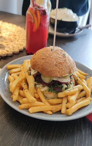 Opinii despre Thundersnack în Csorna - Vendéglátás