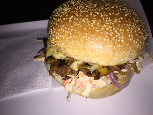 Opinii despre Star Burger & Saláta în Szolnok - Vendéglátás