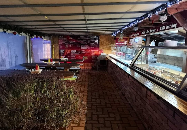 Giga Testvérek - Veresegyház