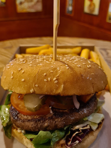 Hegyeshalom, Pozsonyi utca, Stettni-tó, 9222