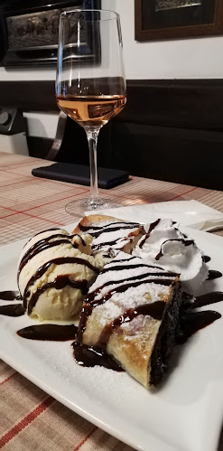 Opinii despre Gulyás udvar Étterem în Tihany - Vendéglátás