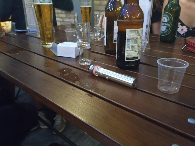 Travel Kávézó és Terasz - Vendéglátás