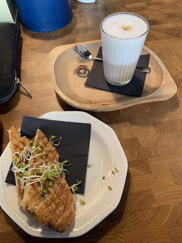 Kifli Művek - Vendéglátás