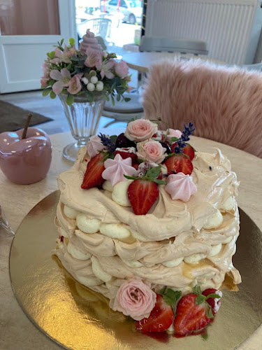 Hermina cukrászda és fagylaltozó