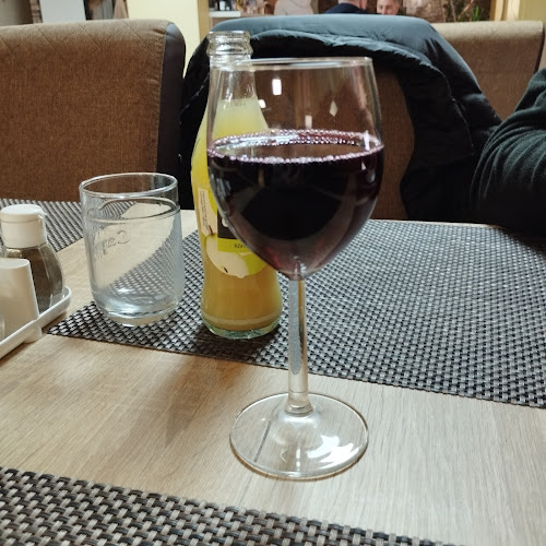 No.1 Étterem és Vendégház - Vendéglátás