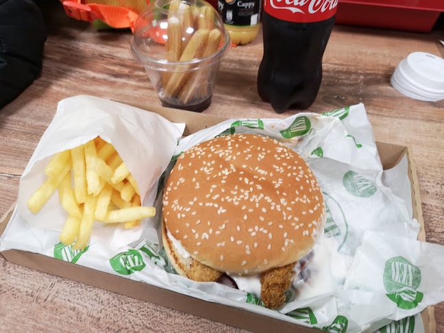 Opinii despre ZED Burger în Szeged - Vendéglátás