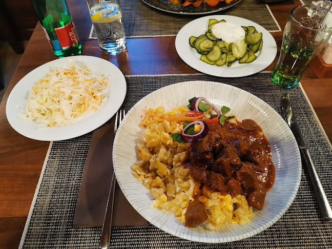 Yellow Pub étterem - Vendéglátás