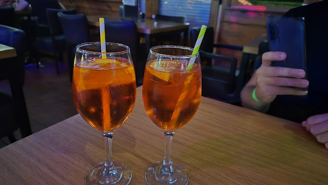 Anita Pub & Cafe - Vendéglátás