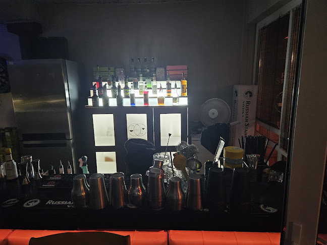 Aquatic Koktél Bár & Reggeliző - Vendéglátás