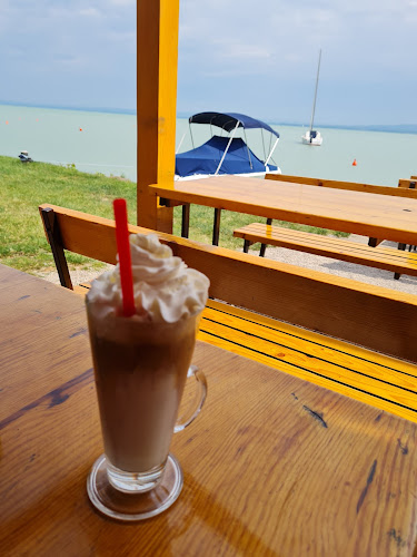 Comentarii opinii despre Rév Büfé