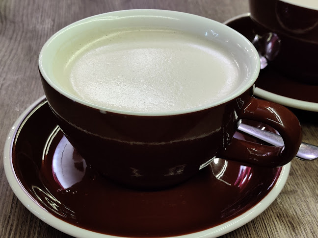 Coyote Coffee & Deli - Vendéglátás