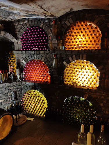 Szabó Pince - Vendéglátás