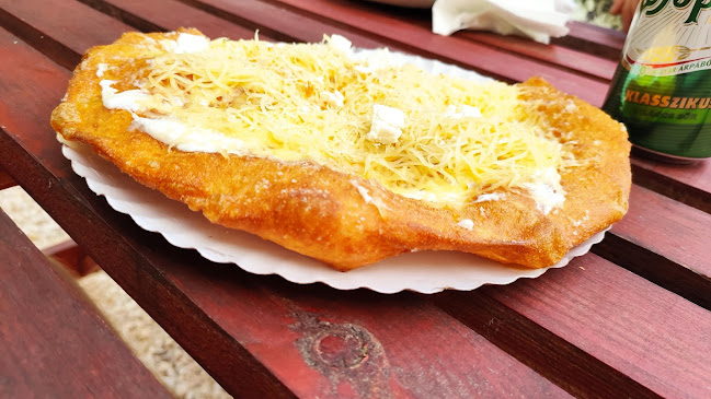 Opinii despre TaMira Büfé în Környe - Vendéglátás