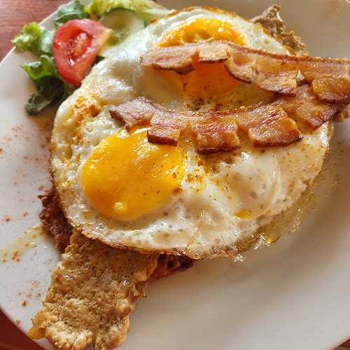 Sasfészek Vendéglő - étterem - Bük