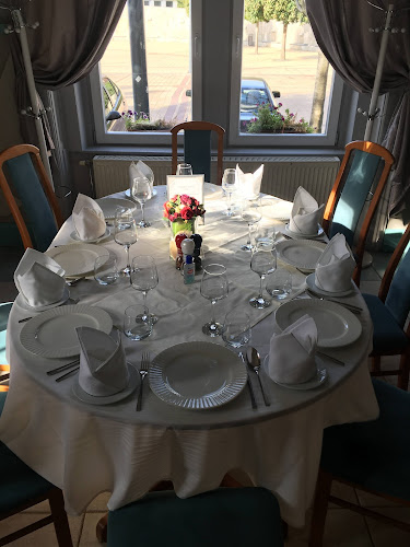 Comentarii opinii despre Galéria étterem