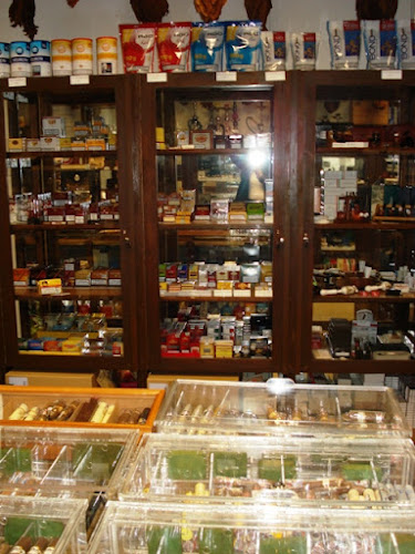 Comentarii opinii despre Golden Drinks Kft. Italszaküzlet és Nemzeti Dohánybolt