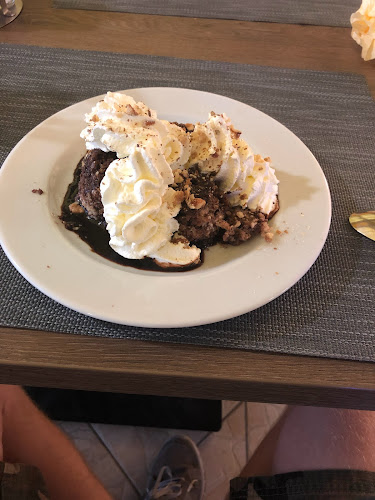 Autós Vendéglők - Vendéglátás