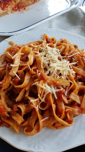 Opinii despre Hekk Terasz Vác în Vác - Vendéglátás