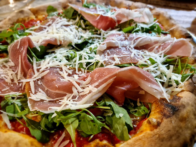 Tar Pizza - Vendéglátás