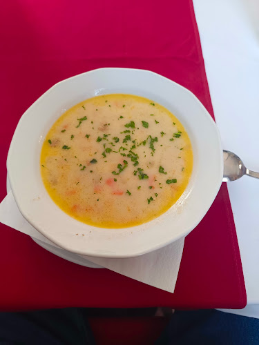 Szentendre, Duna korzó 6, 2000