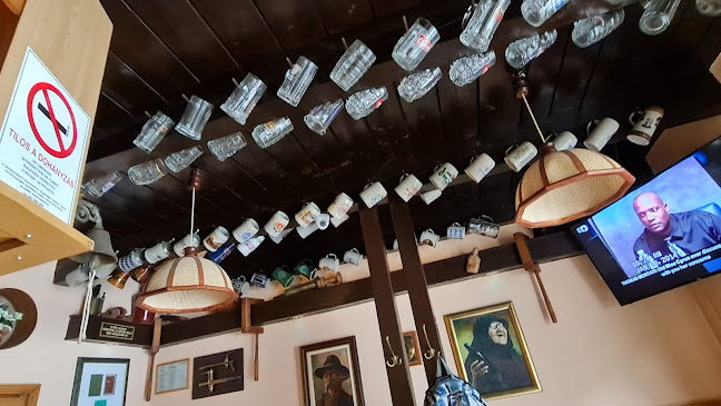 Peti Borozó - Vendéglátás