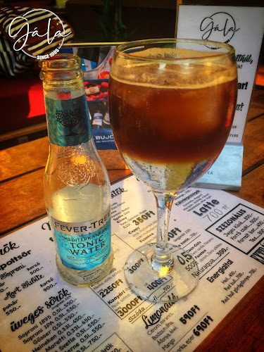 Opinii despre Gála Coffee & Pub în Balatonboglár - Vendéglátás