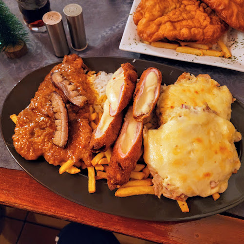 Opinii despre Szélkakas Étterem/Rátóti's Hell's Kitchen/ în Bátonyterenye - Vendéglátás