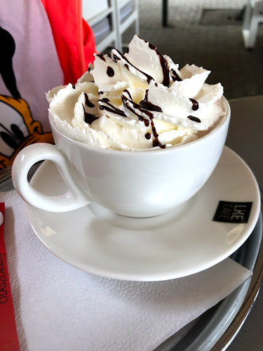 Comentarii opinii despre Like Cafe