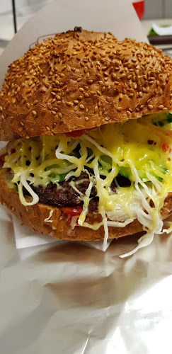 Comentarii opinii despre SOMA PIZZÉRIA ÉS GYROS BÁR