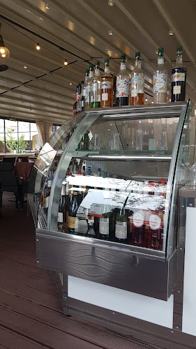 Eiscafe Cappuccino Kávéház - Vendéglátás