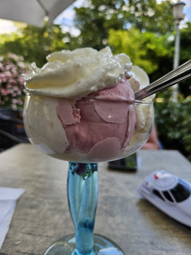 Comentarii opinii despre Fodor Fagyizó Nagykőrös