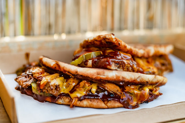 Comentarii opinii despre Bada Bing Gofrizó és Ételbár