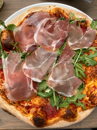 Opinii despre La Casa Ristorante în Szentes - Vendéglátás