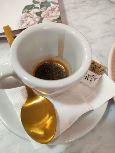 Opinii despre CLOĒ Szeged în Szeged - Vendéglátás